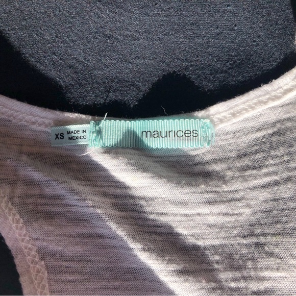 Maurices White and Gray Graphic Sunflower Tank Top Size XS - Picture 6 of 7